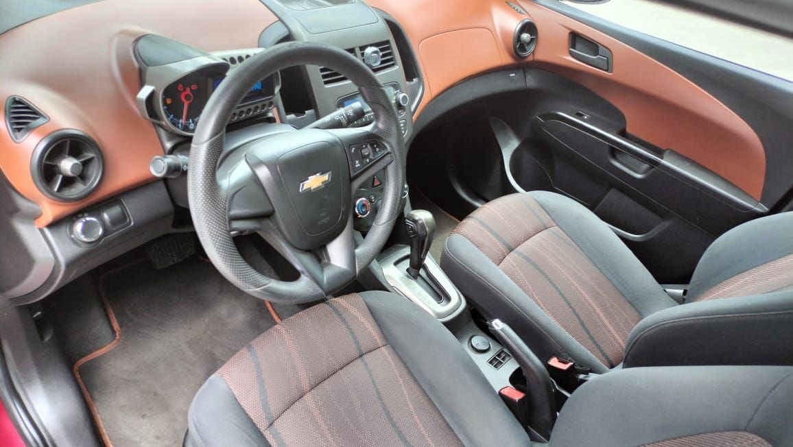 2016 Chevrolet Sonic 4p LT L4/1.6 Aut